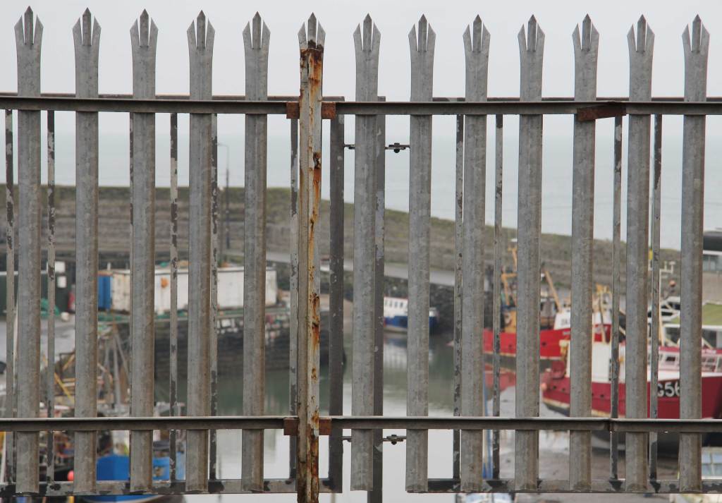 Balbriggan harbour, a maritime history kept at arms length
